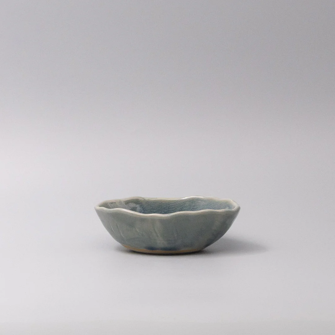 Amane Sapphire Oval Tapas Bowl 13cm - Image 4