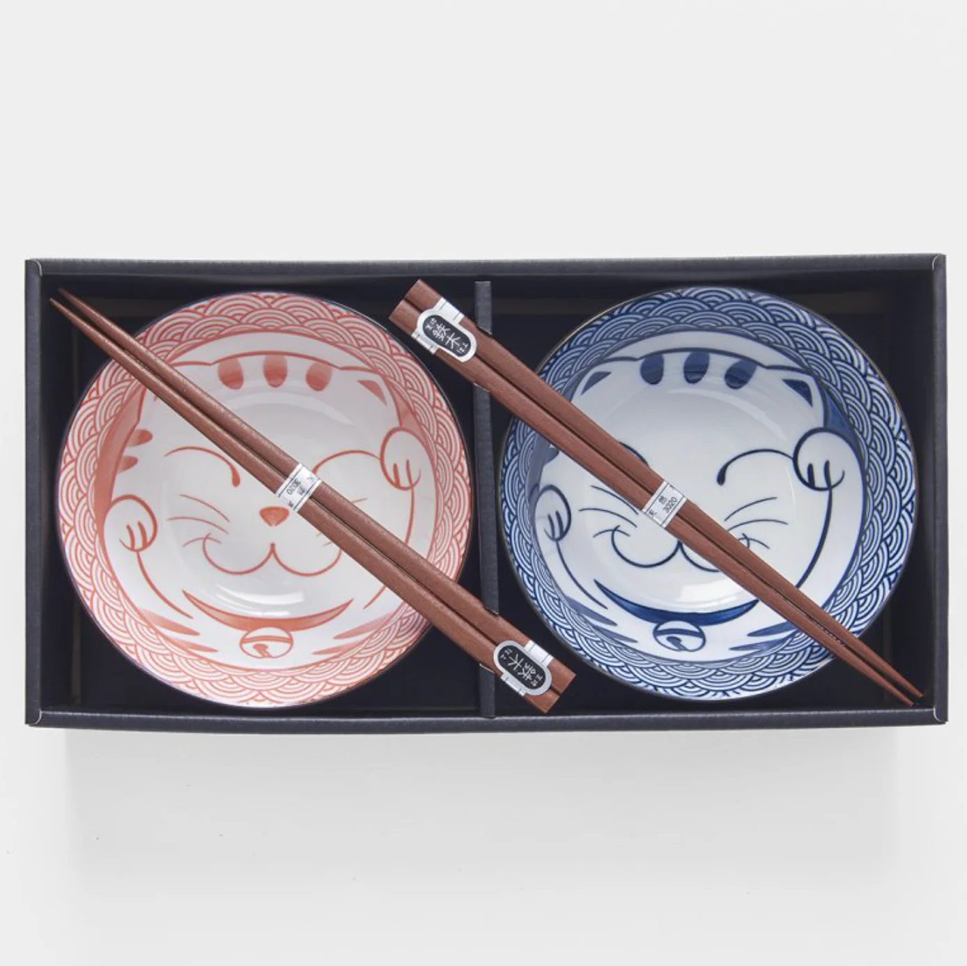 Red and blue Maneki cat 2 piece boxed bowl set 15cm