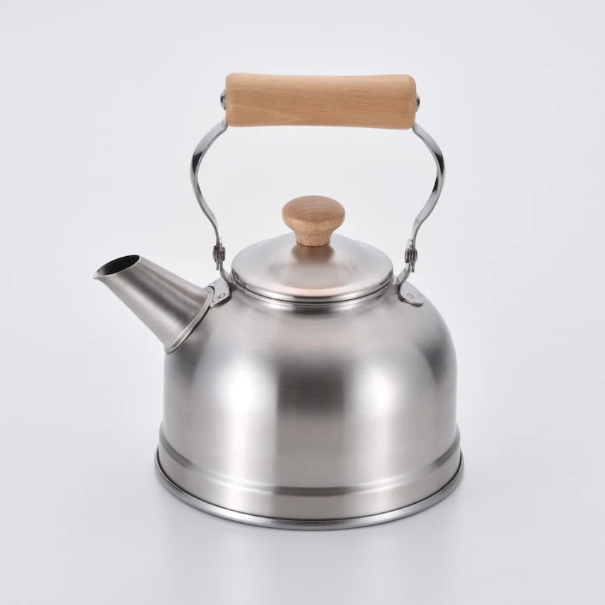 Chitose Wooden-Handled Modern Kettle 1.5L