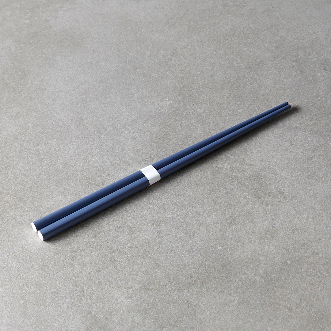Navy Blue & White Chopsticks 23cm - Image 2