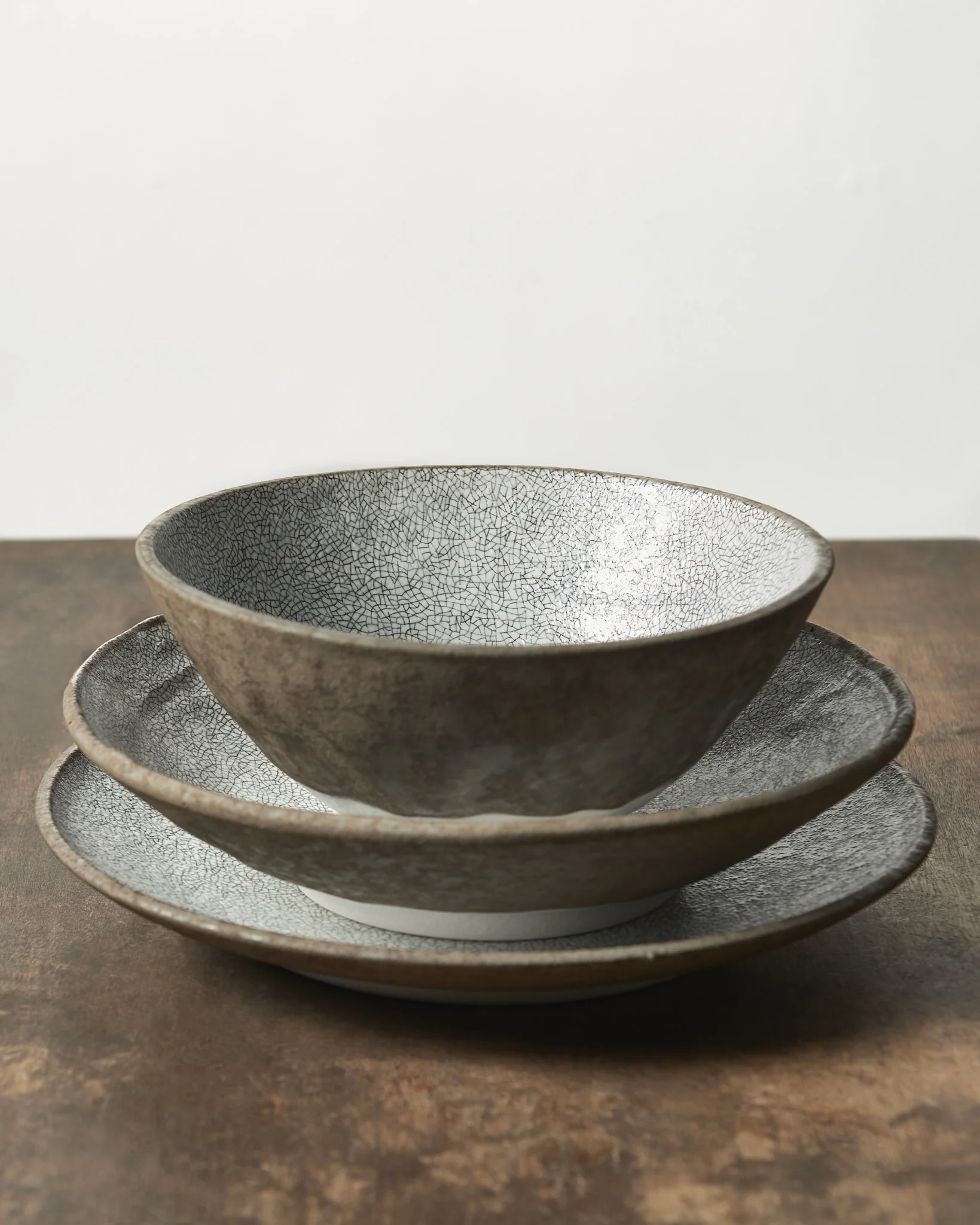 Crazed Grey Udon Bowl 19cm - Image 5