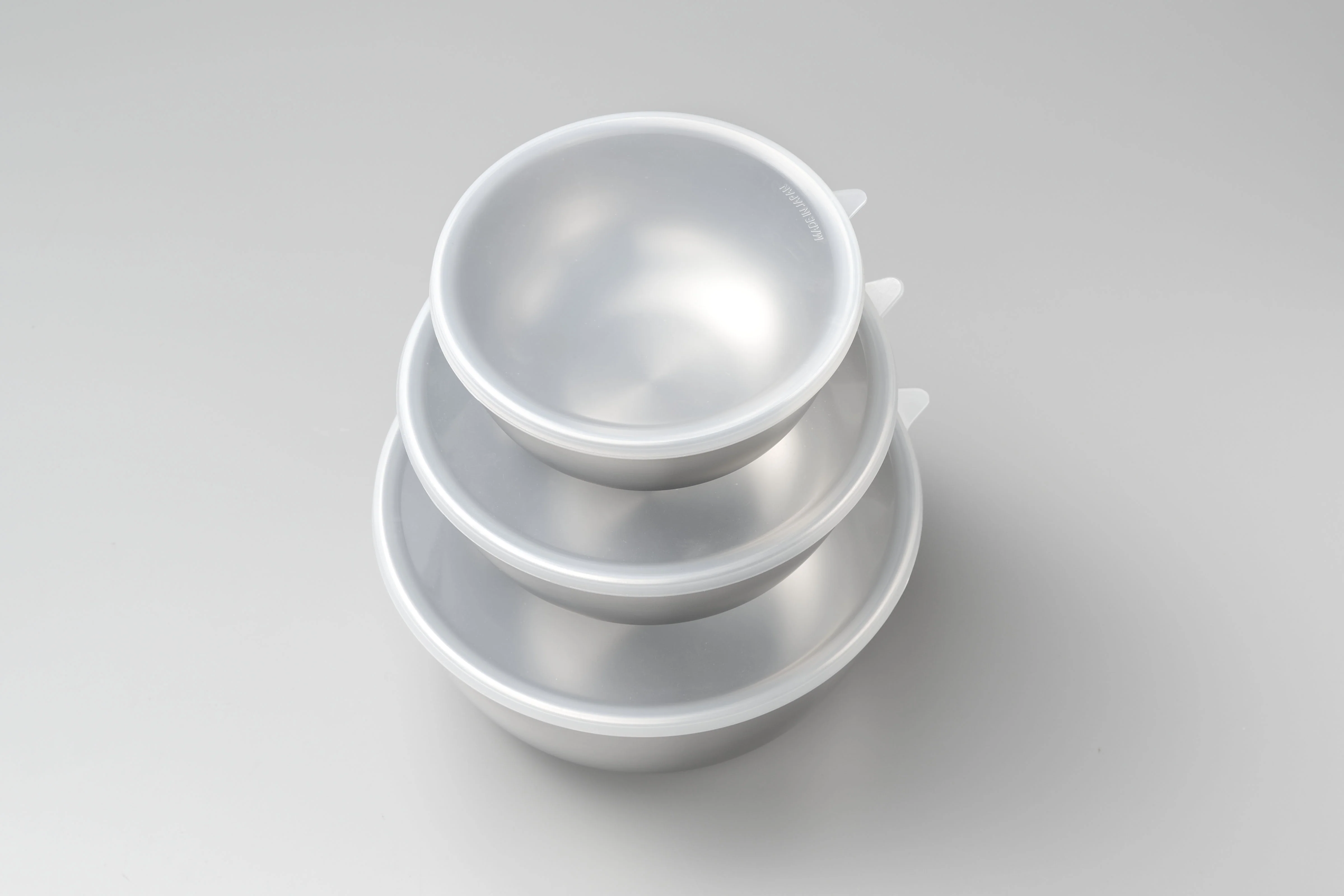 Enzo Stainless Steel Mixing Bowl Set with Silicone Lids - Image 3