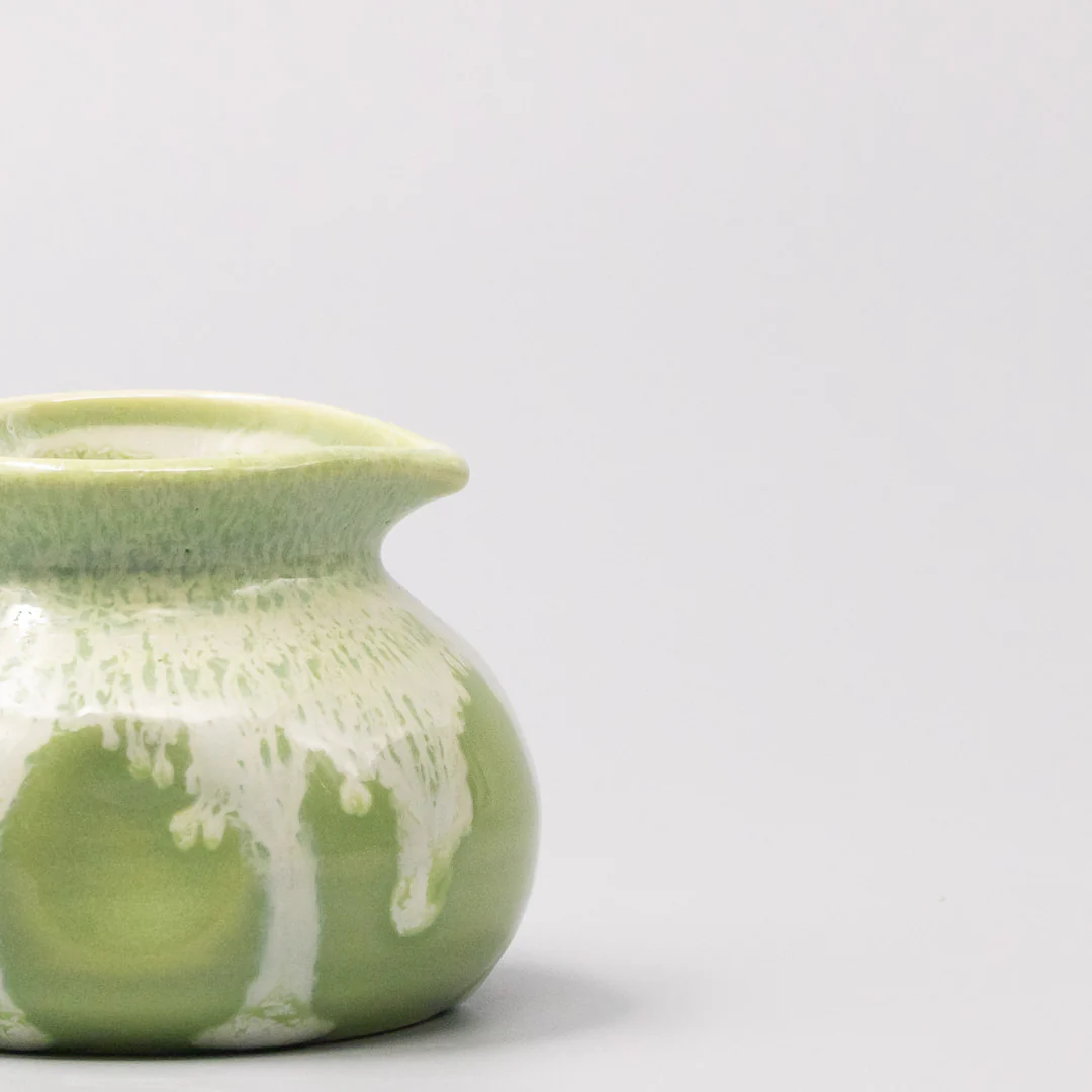 Green Gloss White Drip Pourer 120ml - Image 3