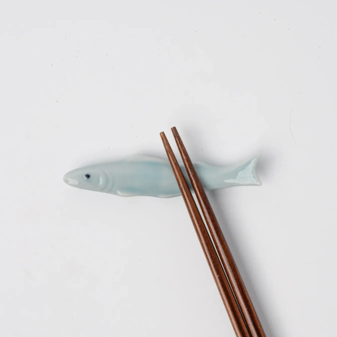 Ice Blue Mackerel Chopstick Rest