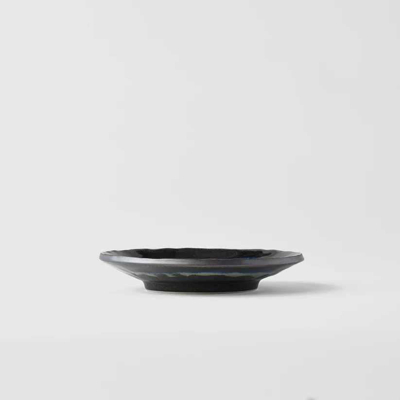 Matt W' Shiny Black Edge Saucer 13cm - Image 4