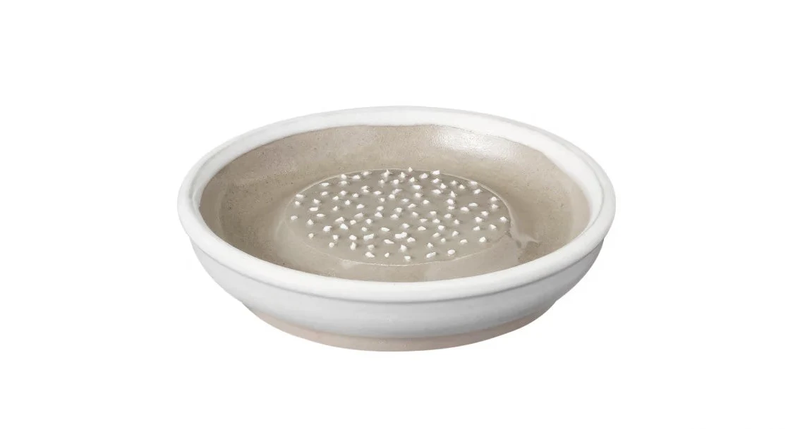 Motoshige Iwami Ware Japanese Ceramic Ginger Grater 10cm - White - Image 3