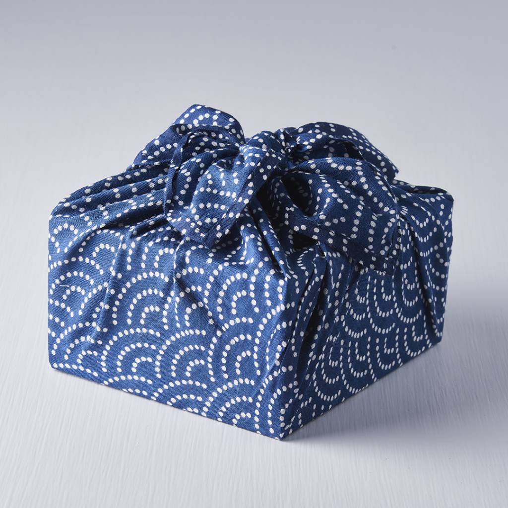 Blue reusable Furoshiki wrap 55cm - Image 4