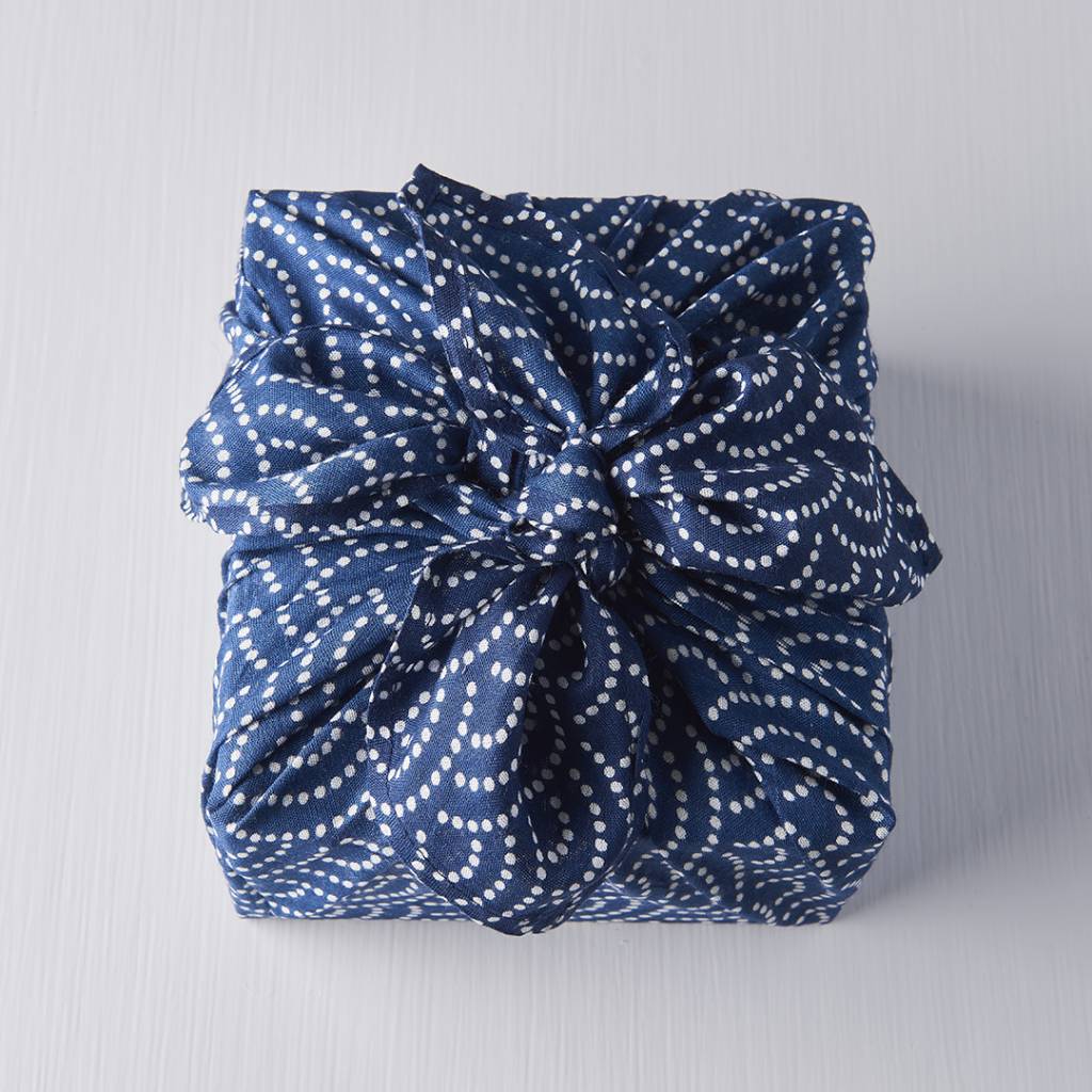 Blue reusable Furoshiki wrap 55cm - Image 5