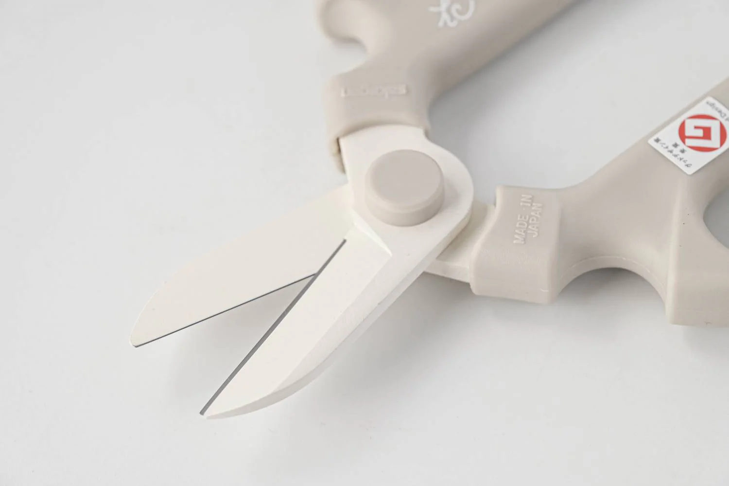 Sakagen F-170 Flower Scissors Warm Grey - Image 7