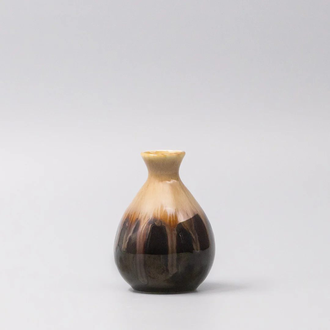 Sake Jug Black Gloss Sunflower Drip 180ml - Image 2
