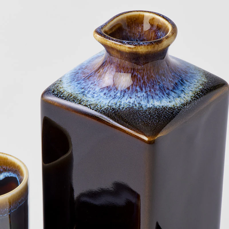 Dark brown with blue line jug & 4 cups boxed sake set - Image 3